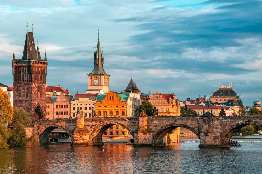Вид на Чехию, где иностранцы могут получить ВНЖ